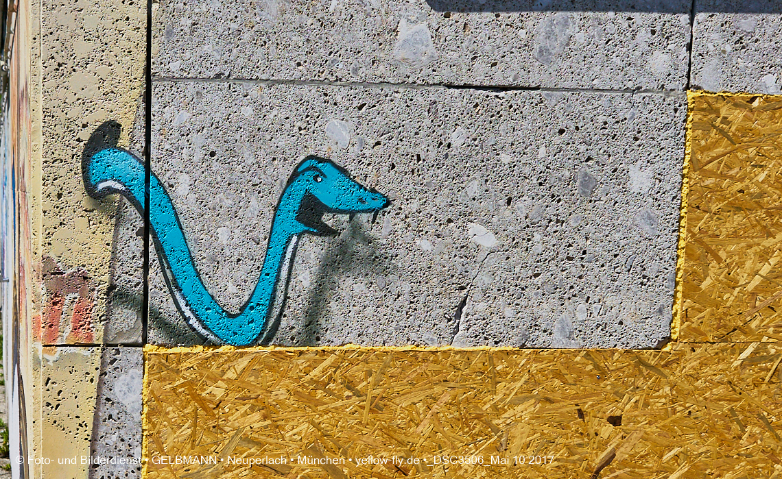 21.03.2017 - Abrissbaustelle Quiddezentrum in Neuperlach